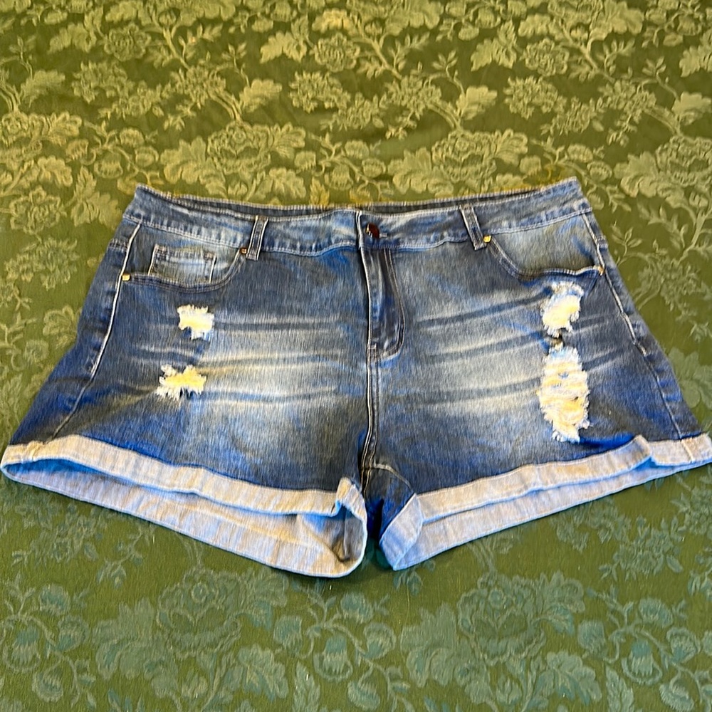 Denim blue Jean shorts distressed, ripped button and zipper front size XXL
